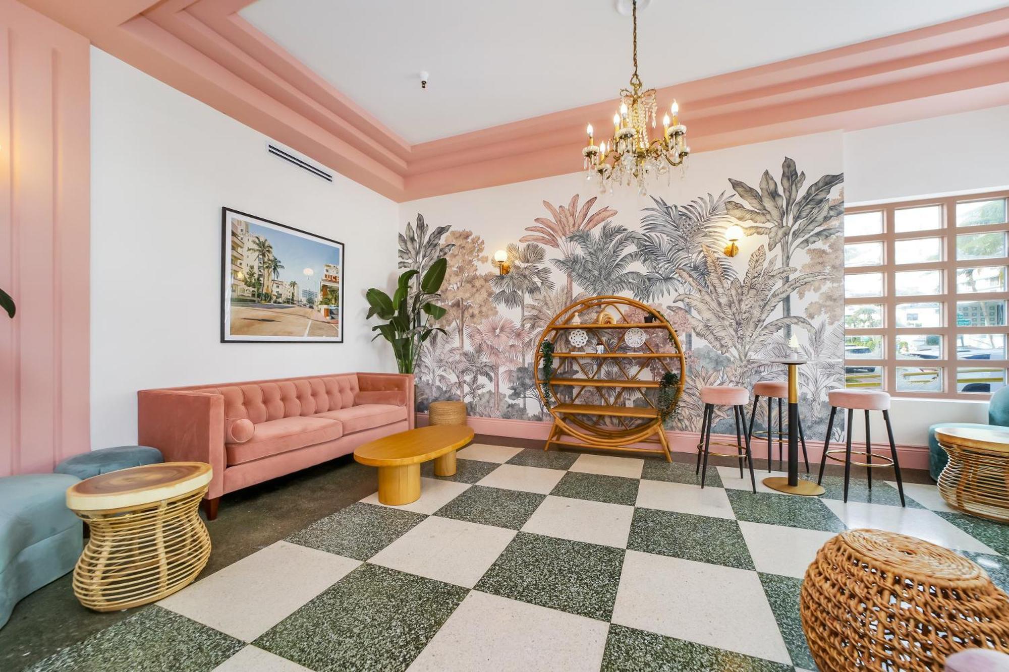 Ocean Spray Hotel マイアミビーチ エクステリア 写真